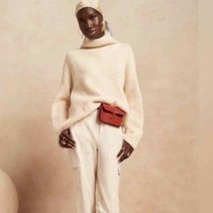 Banana Republic Oversized Merino Wool Cashmere Sweater Ivory Medium